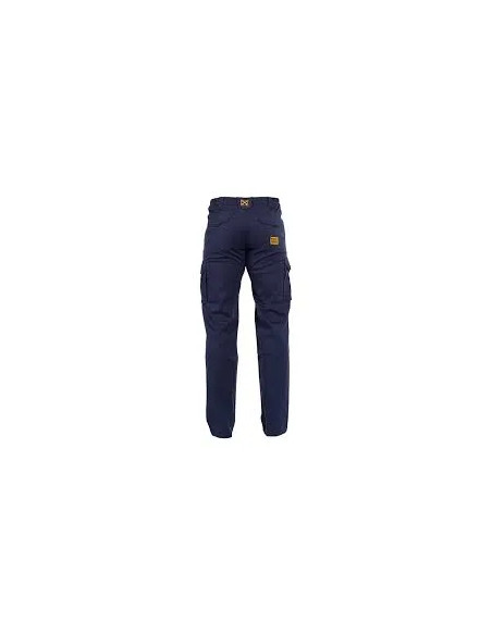 Pantalón tejido elastico muy cómodo, patrón ajustado y cintrura trasera alta track slim